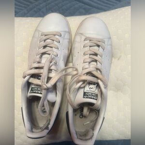 Adidas Stan Smith Off-White Sneakers